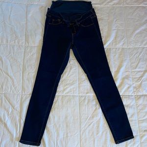 Old Navy Maternity Rockstar Super Skinny (FULL PANEL) Jeans